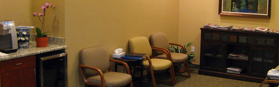 Robert W. Haag, DDS Family Dentistry - Waiting Room